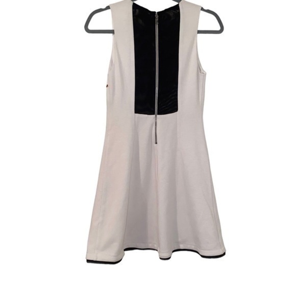 Alice + Olivia dress - Picture 2 of 10